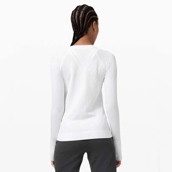 Lululemon Rest Less Pullover - Picture 2 of 5